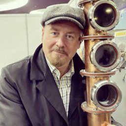 Руслан Брагин: как 25-летний опыт в маркетинге крепких напитков помог построить успешные бренды Руслан Брагин: как 25-летний опыт в маркетинге крепких напитков помог построить успешные бренды